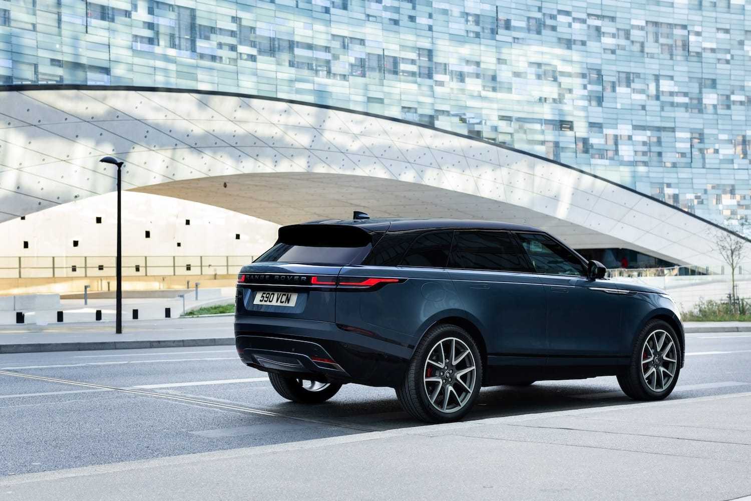 Range_Rover_Velar_designalive-5